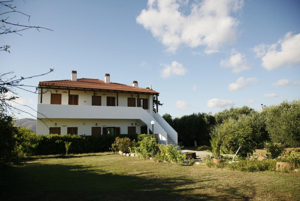 Kalliopi Hotel Kastéllion Exterior photo